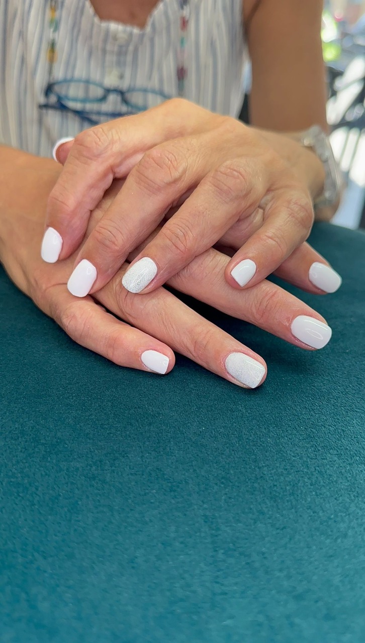 Dry Manicure con Base Rinforzata